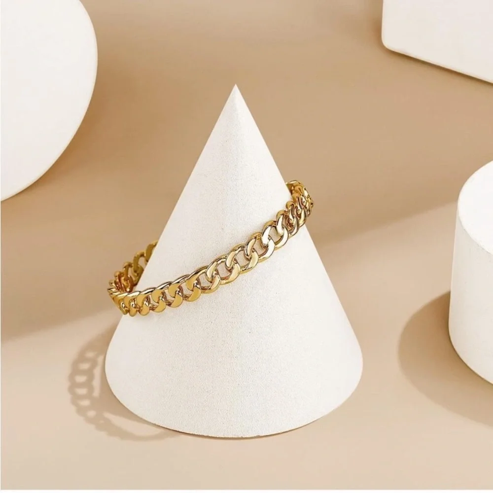 14k Gold Plated Chain Cuff Bracelet - Picture 2 of 3